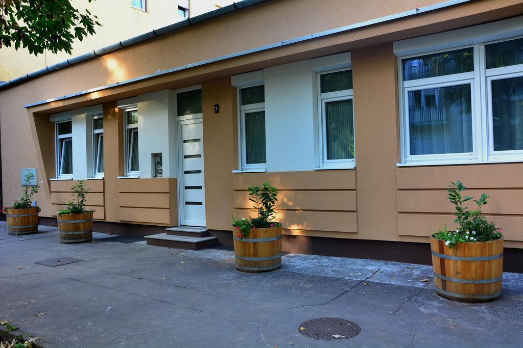 Bodza Apartmanok Eger Kamer foto