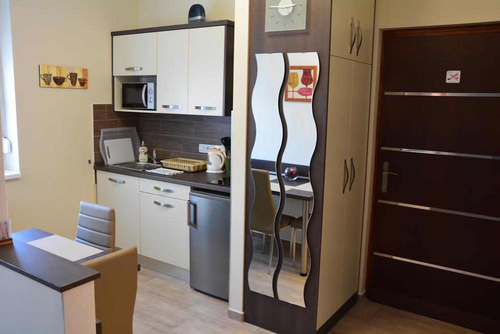 Bodza Apartmanok Eger Buitenkant foto